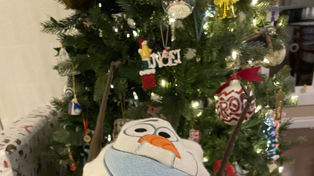 Picture Of Me Wairing My Olaf Toque