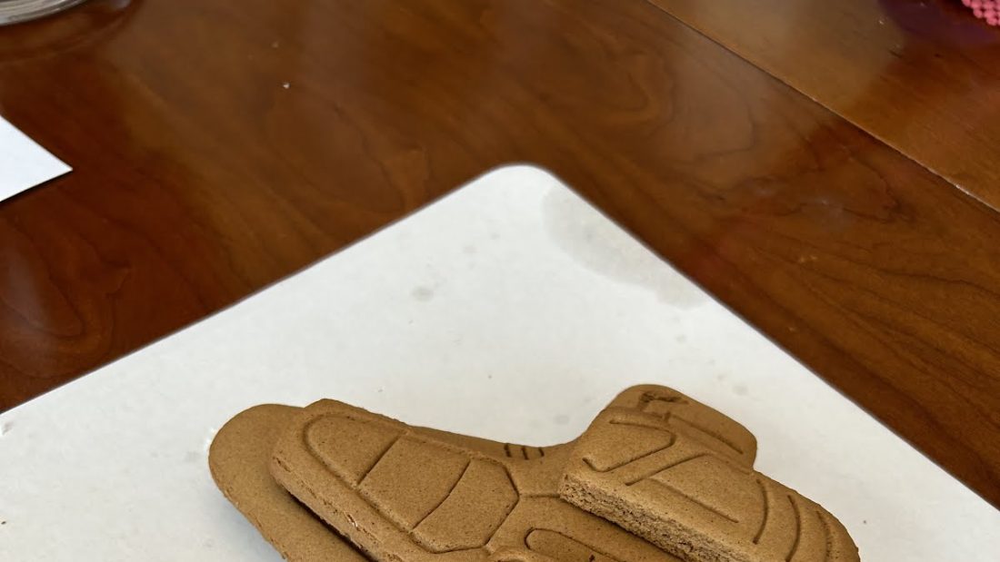 Gingerbread spaceship