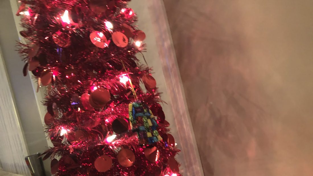 Look at where my Dolly ornament is