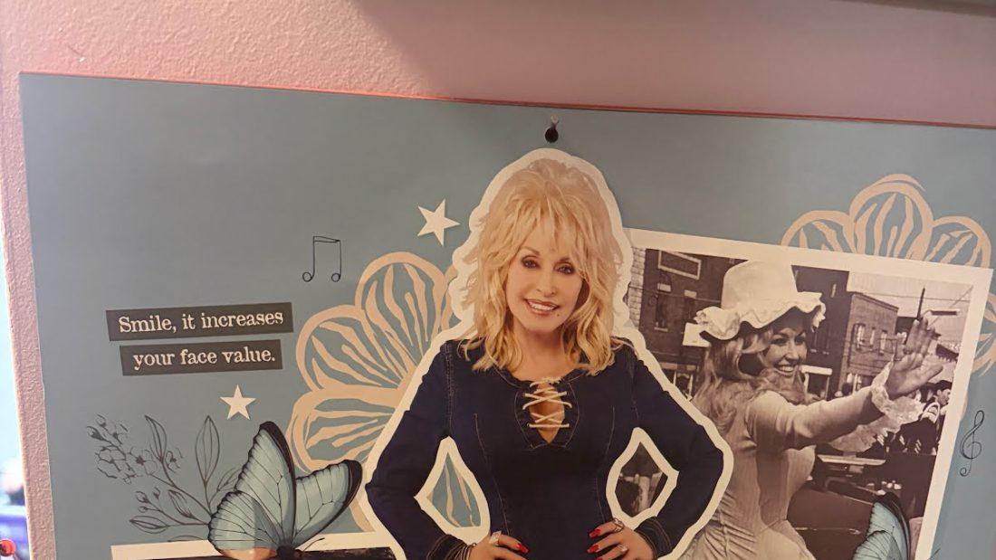Dolly calendar for April